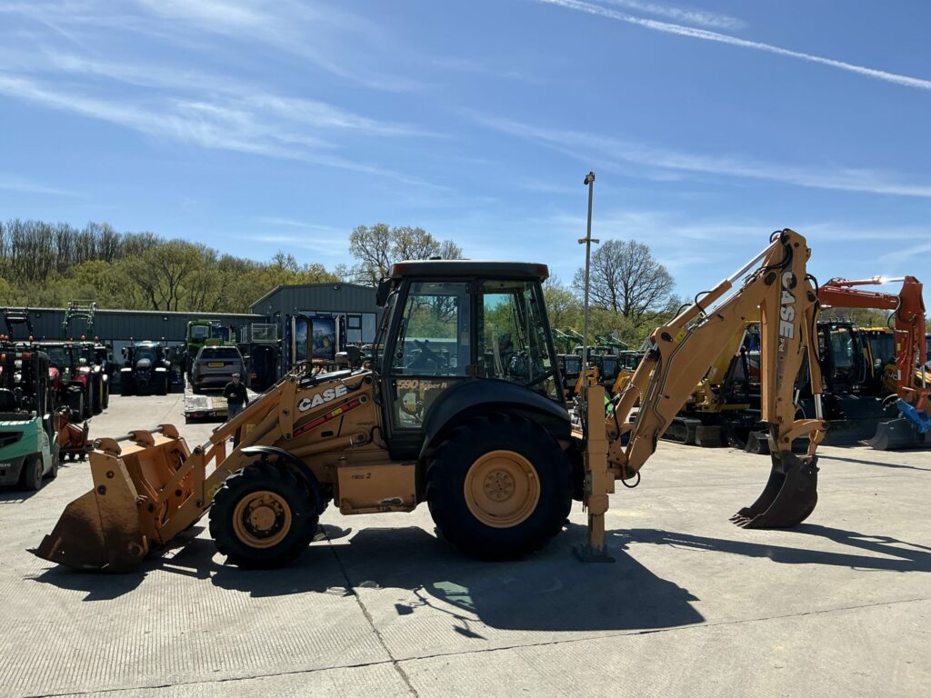 Case 590 Super R Wheeled Digger (ST26450)