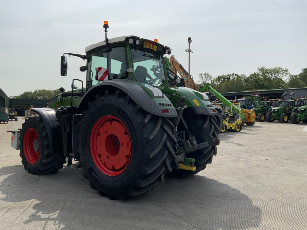Fendt 1050 Profi plus Tractor (ST27261)