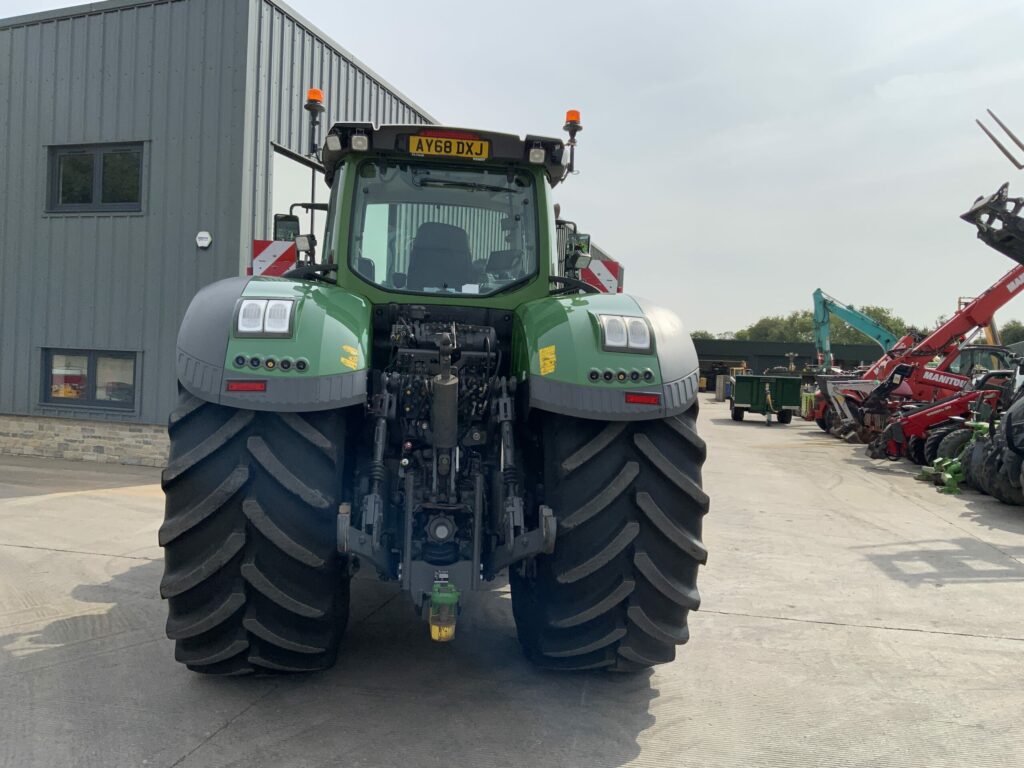 Fendt 1050 Profi plus Tractor (ST27261)