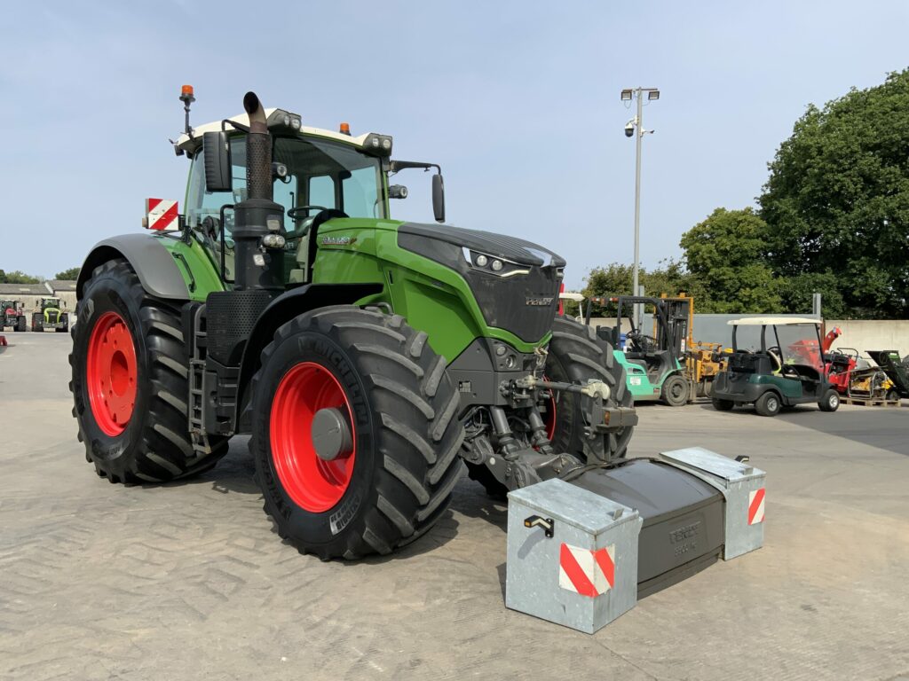 Fendt 1050 Profi plus Tractor (ST27261)