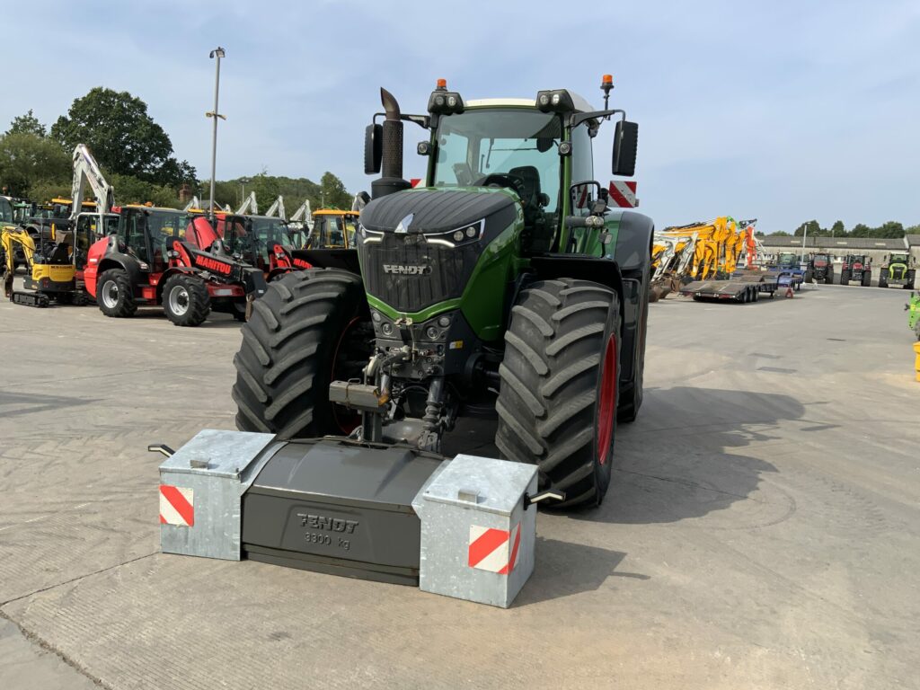 Fendt 1050 Profi plus Tractor (ST27261)