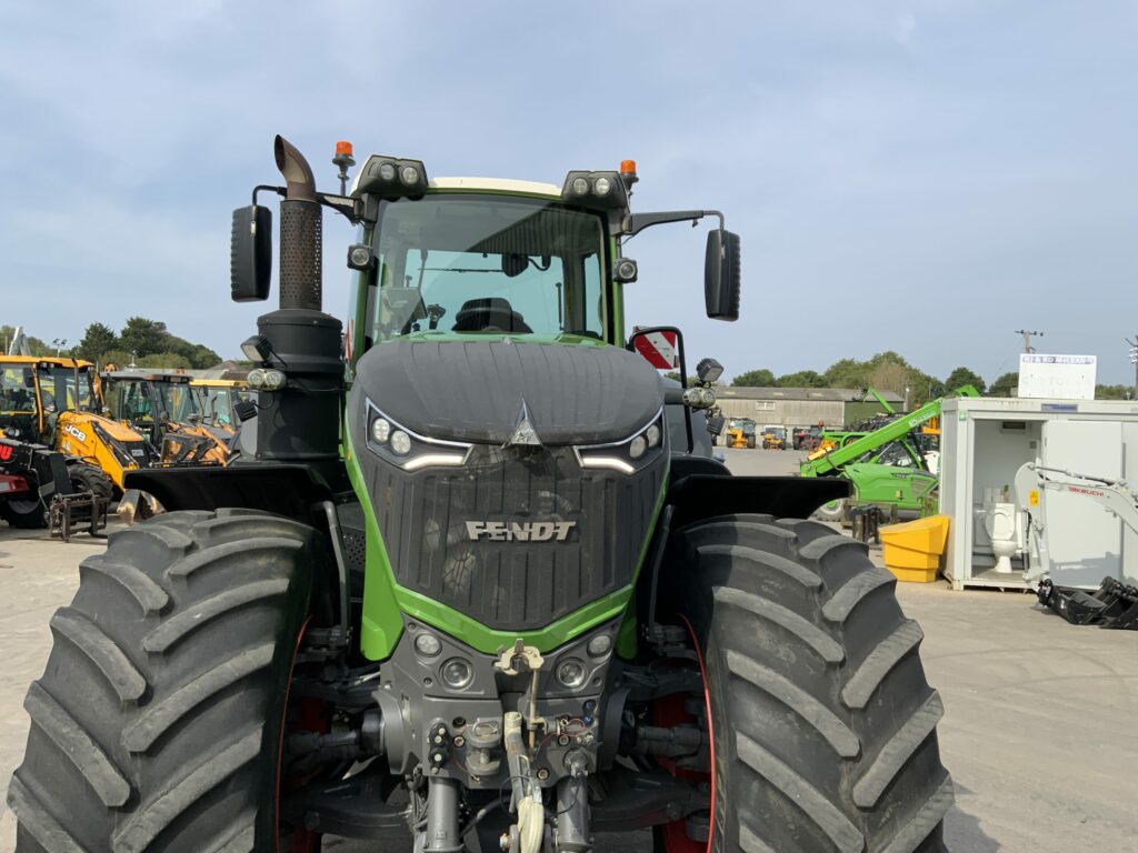 Fendt 1050 Profi plus Tractor (ST27261)