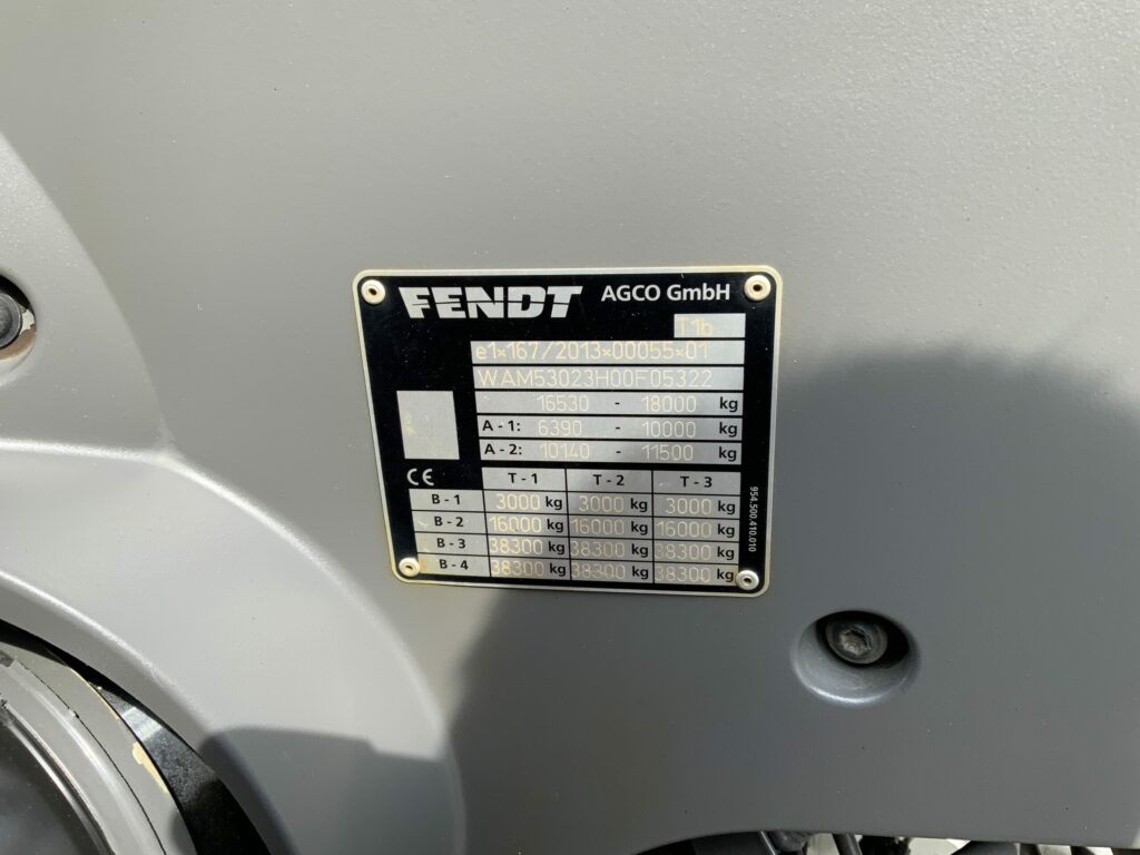 Fendt 1050 Profi plus Tractor (ST27261)