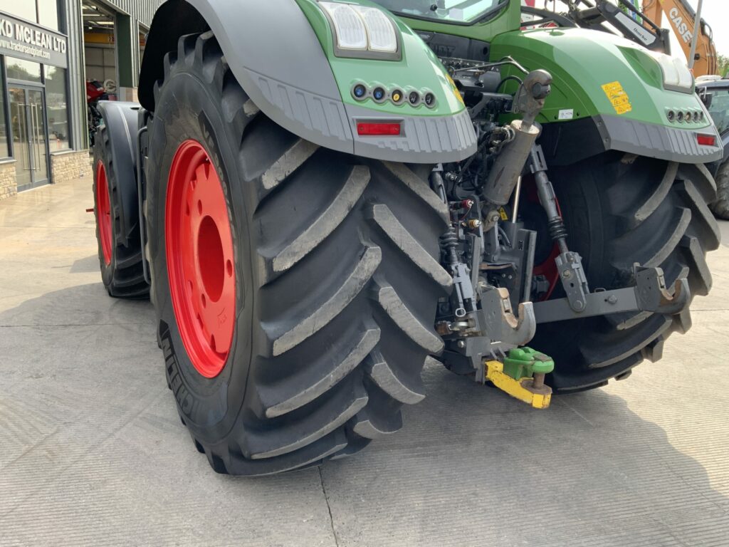 Fendt 1050 Profi plus Tractor (ST27261)