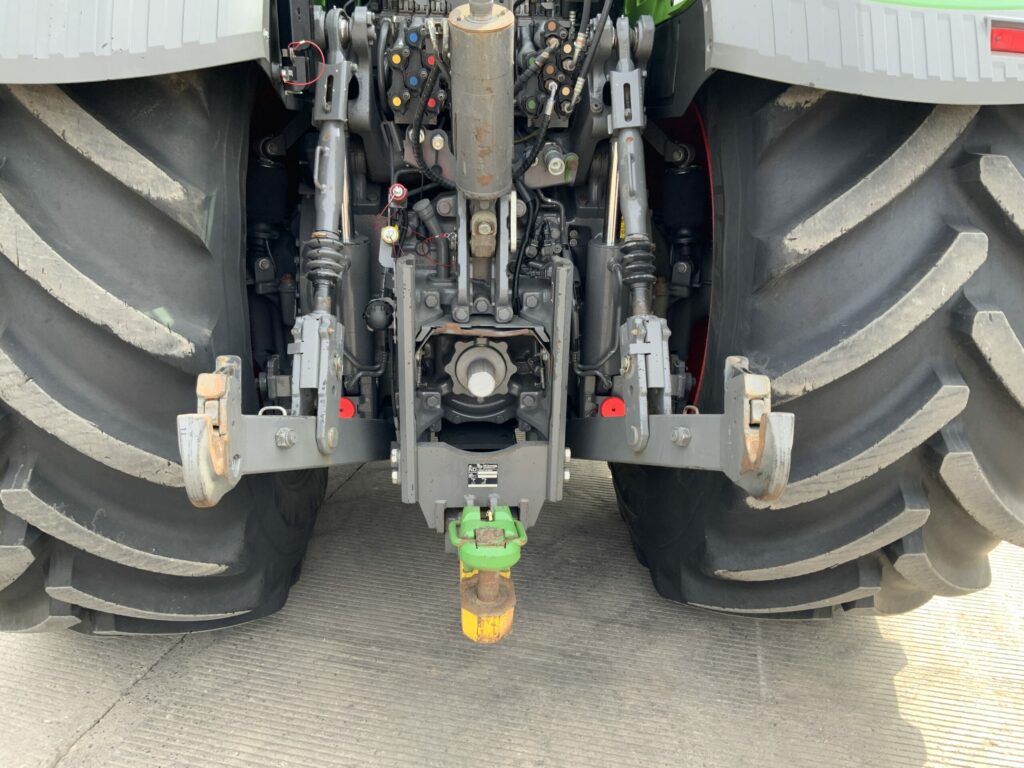 Fendt 1050 Profi plus Tractor (ST27261)