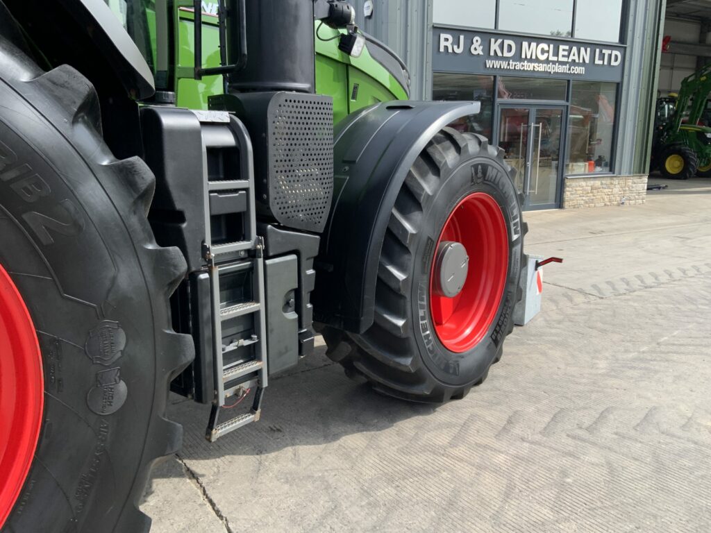 Fendt 1050 Profi plus Tractor (ST27261)