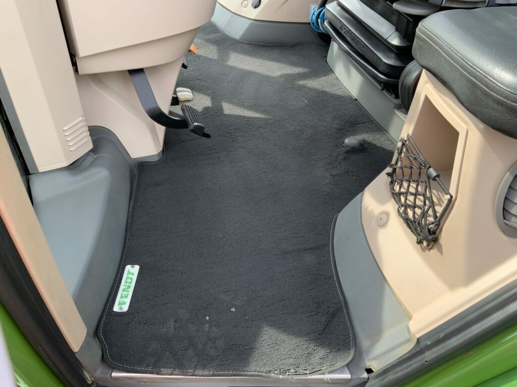 Fendt 1050 Profi plus Tractor (ST27261)