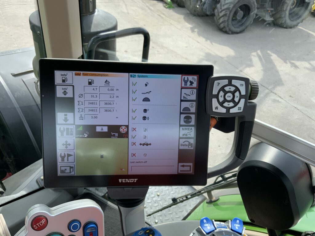 Fendt 1050 Profi plus Tractor (ST27261)