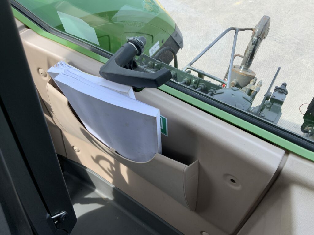 Fendt 1050 Profi plus Tractor (ST27261)