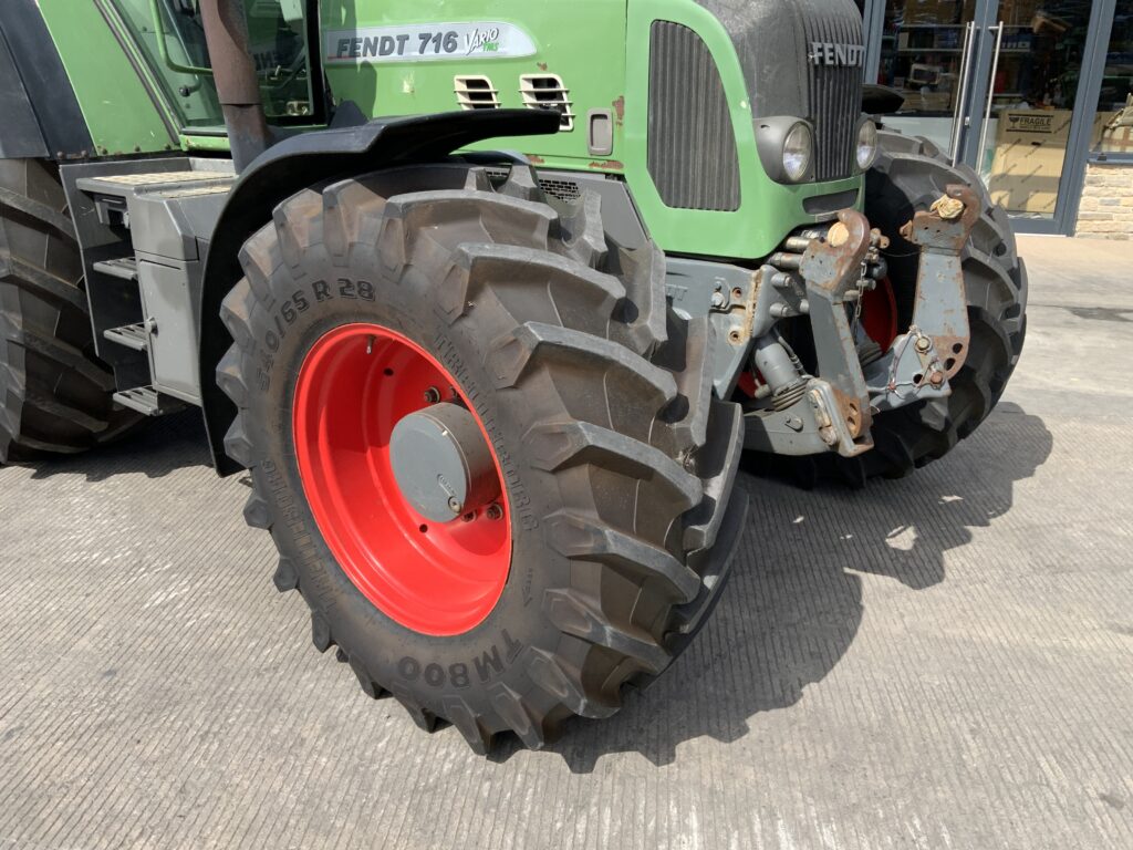 Fendt 716 Tractor (ST25458)