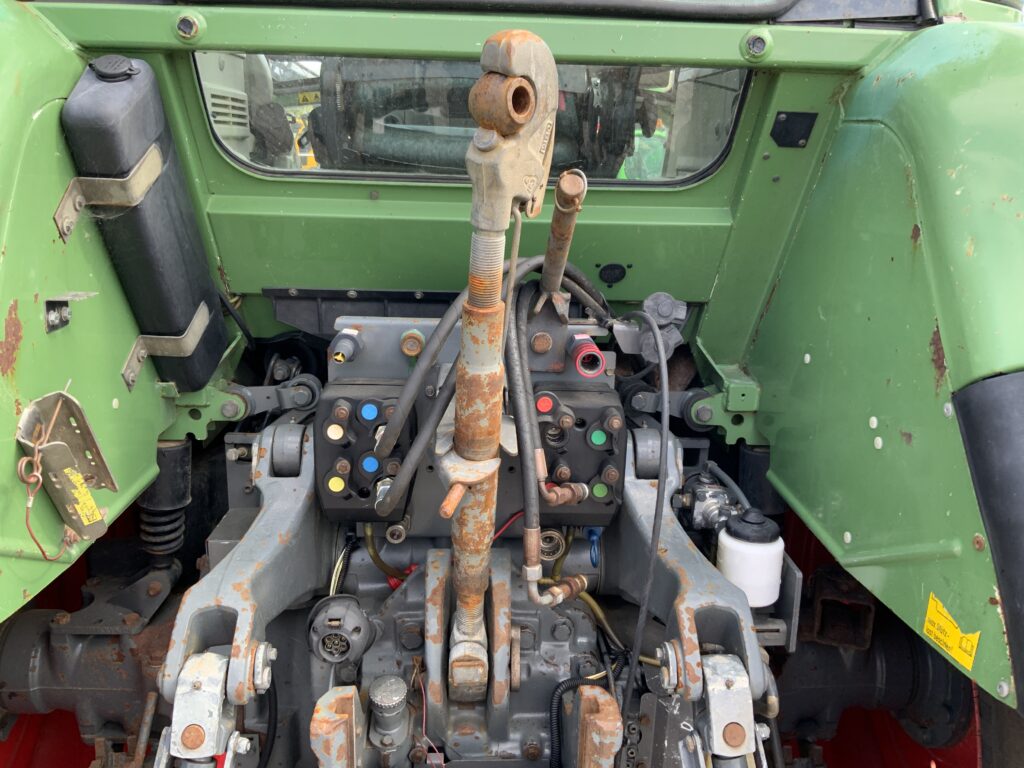 Fendt 716 Tractor (ST25458)