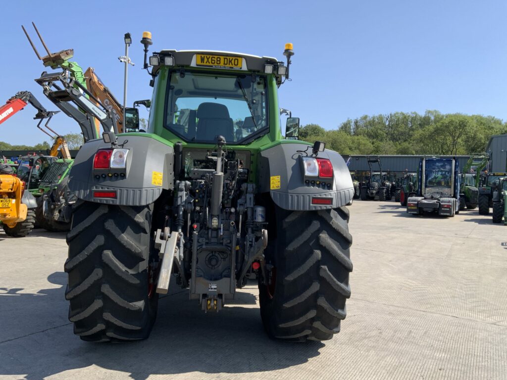 Fendt 930 Profi Plus Tractor (ST27344)