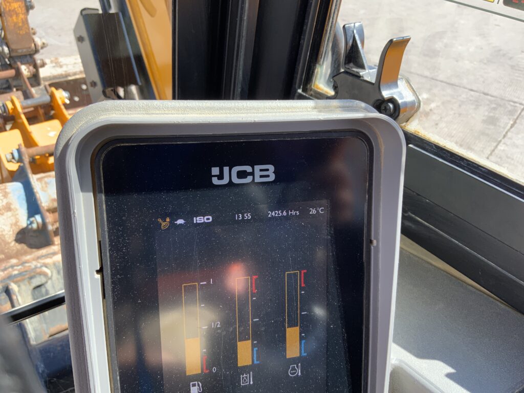 JCB 86C-2 Digger (ST26178)
