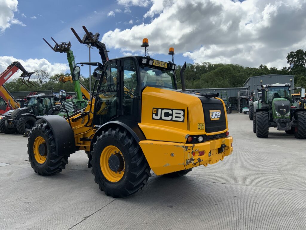 JCB TM420 Pivot Steer Telehandler (ST26845)