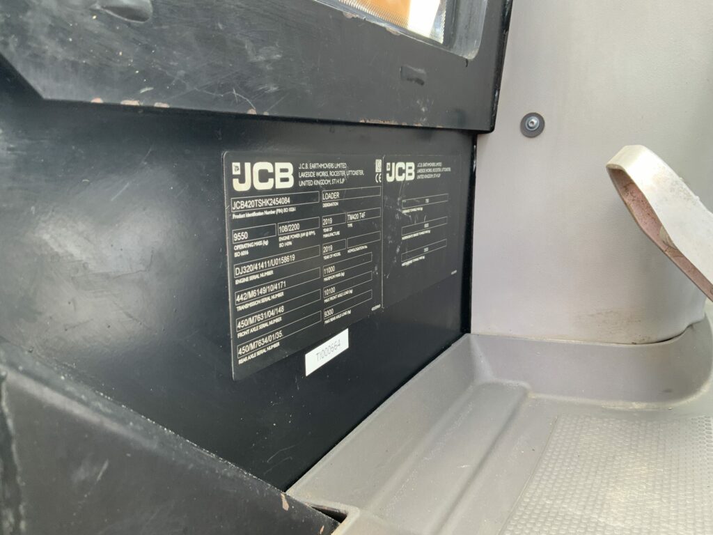 JCB TM420 Pivot Steer Telehandler (ST26845)