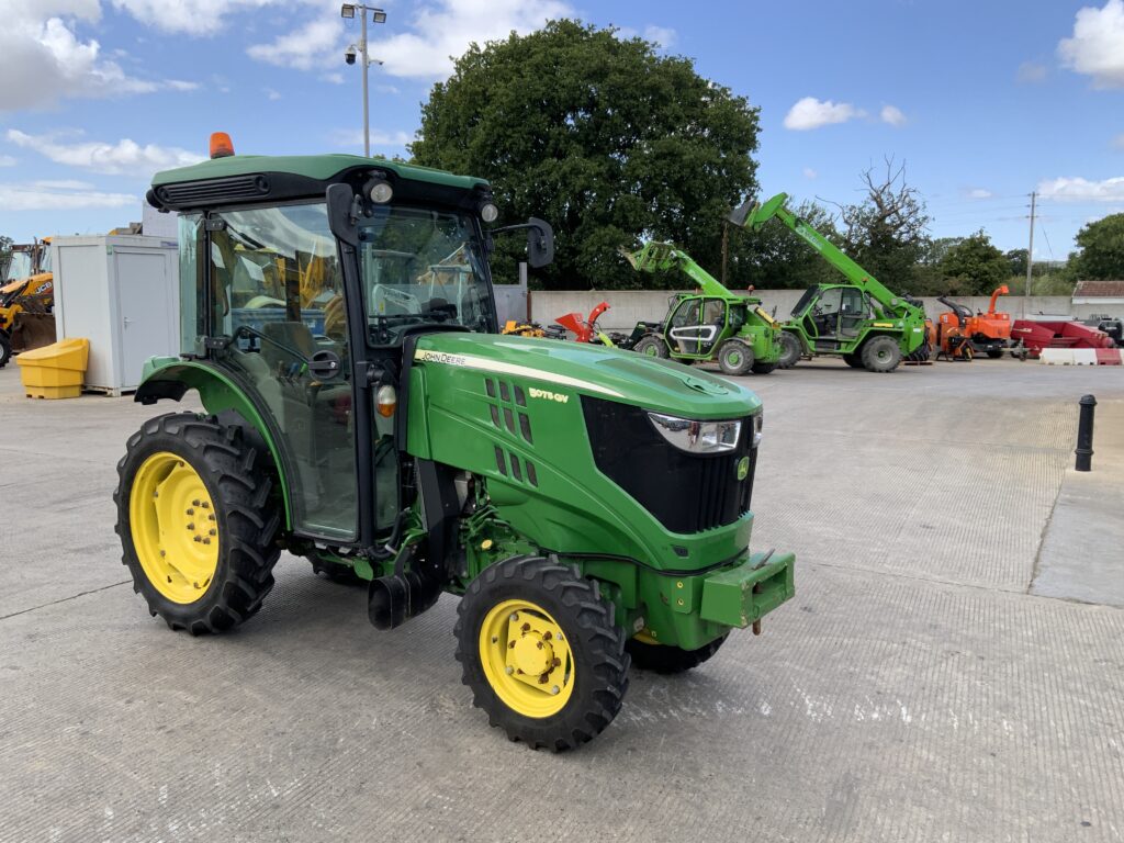 John Deere 5075 GV Narrow Tractor (ST26505)