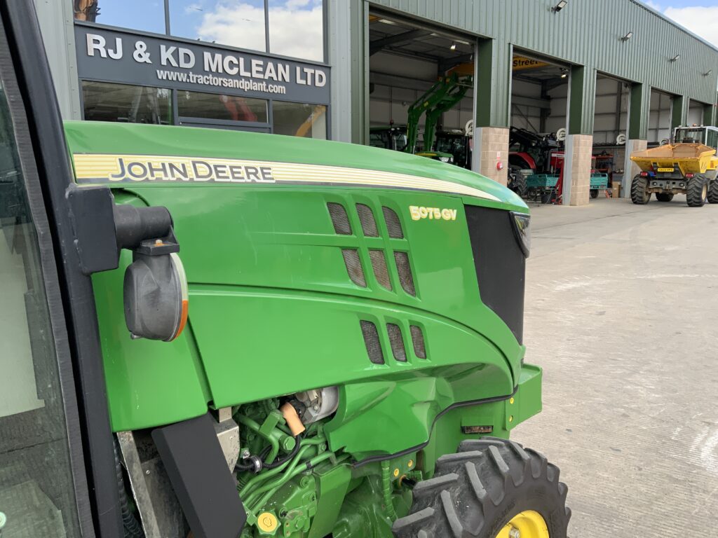 John Deere 5075 GV Narrow Tractor (ST26505)