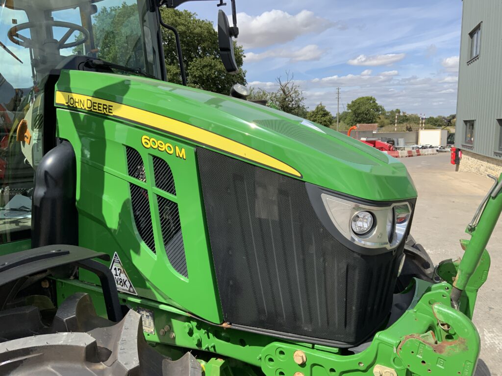 John Deere 6090M Tractor (ST26117)