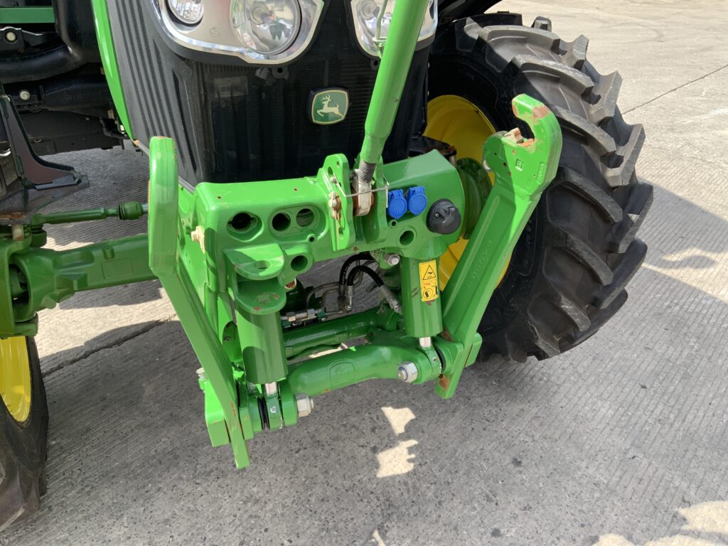 John Deere 6090M Tractor (ST26117)