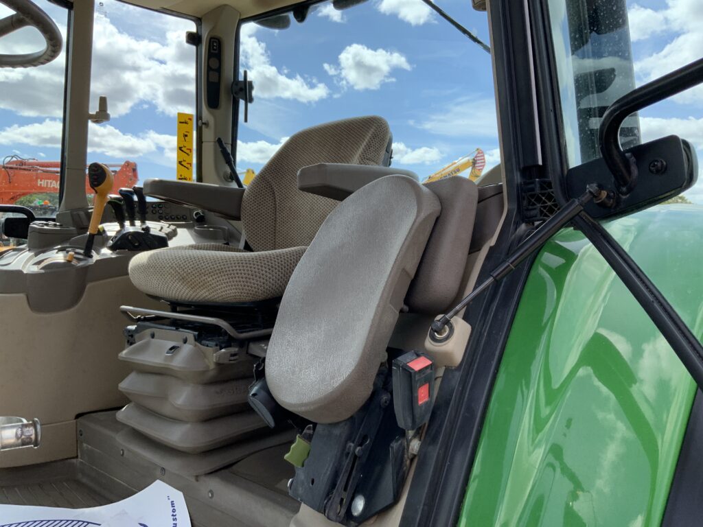 John Deere 6090M Tractor (ST26117)