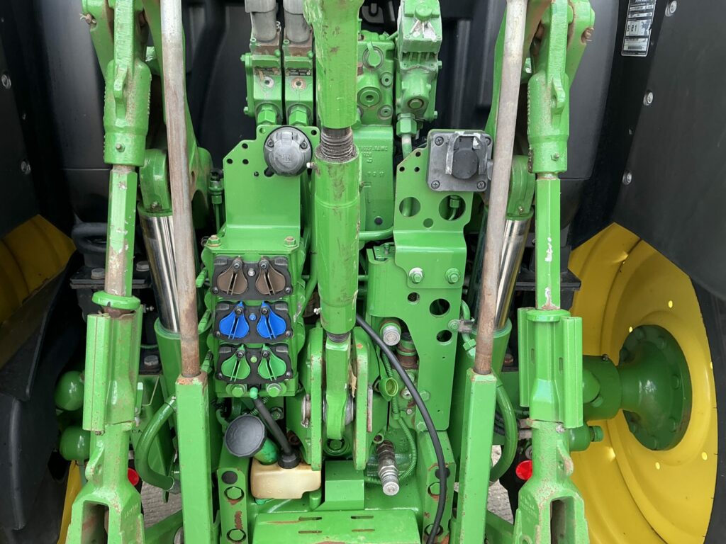John Deere 6130R Tractor (ST26264)