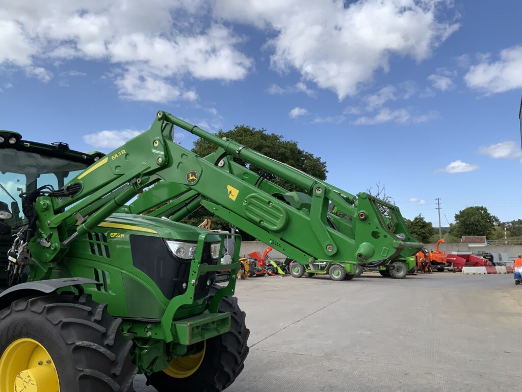 John Deere 6155R Tractor (ST26383)