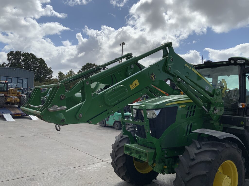 John Deere 6155R Tractor (ST26383)