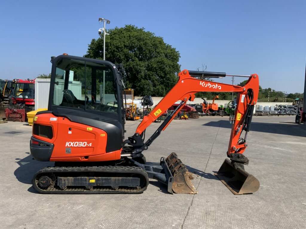 Kubota KX030-4 Digger (ST27228)
