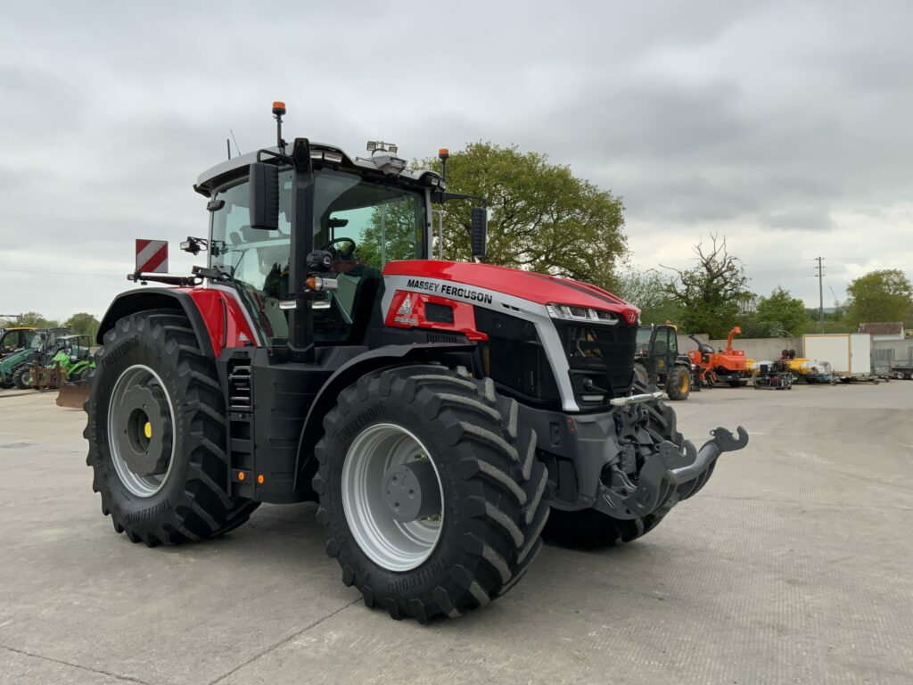 Massey Ferguson 9S.425 Dyna VT Tractors (ST26593)