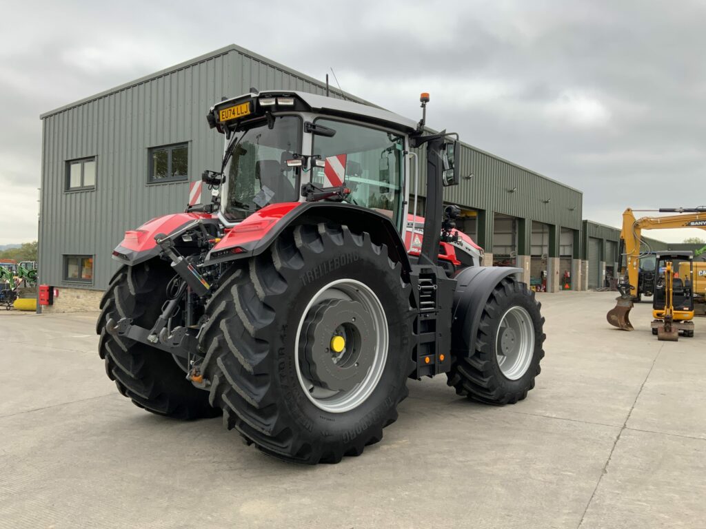Massey Ferguson 9S.425 Dyna VT Tractors (ST26593)