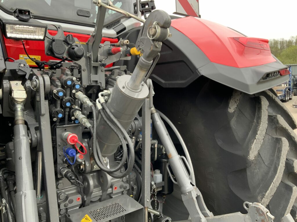 Massey Ferguson 9S.425 Dyna VT Tractors (ST26593)