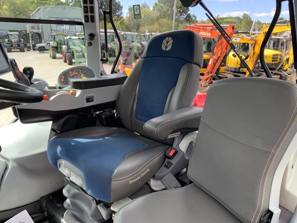 New Holland T7.245 Auto Command Tractor (ST27339)