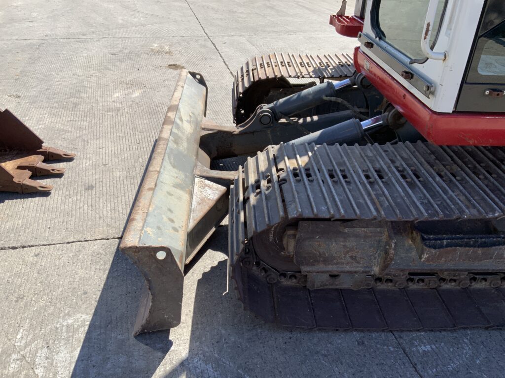 Takeuchi TB2150R Digger (ST27381)