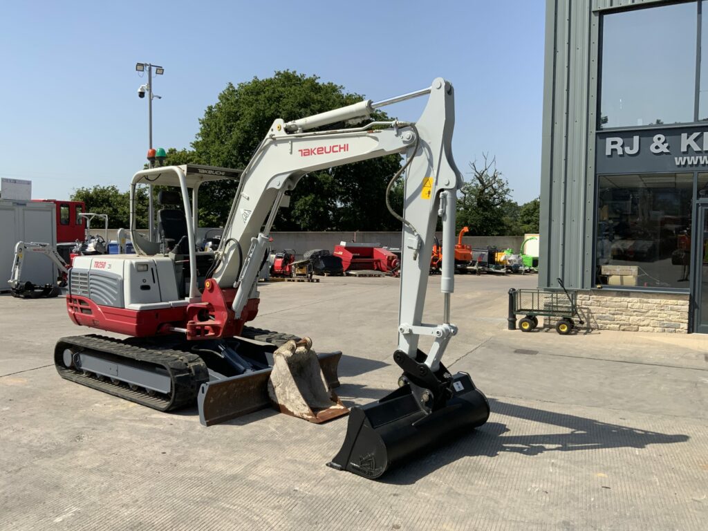 Takeuchi TB250 Digger (ST24283)