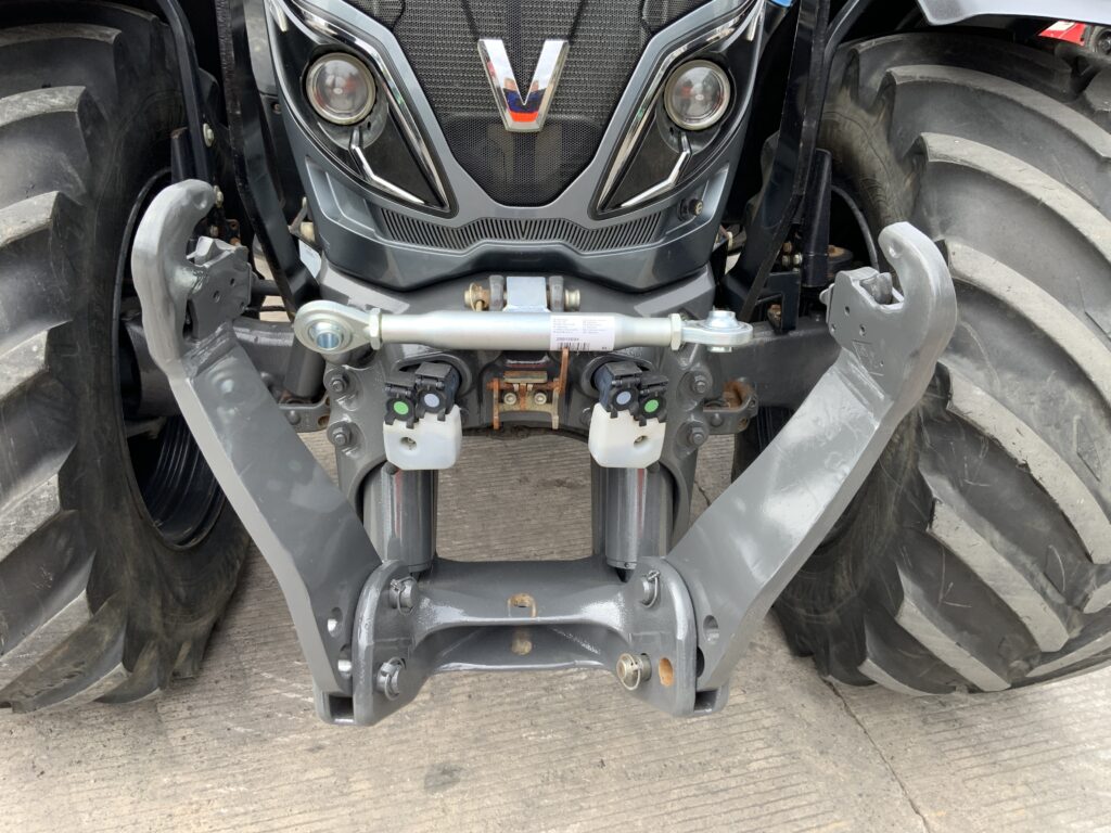 Valtra T254 Versu Unlimited Tractor (ST27246)
